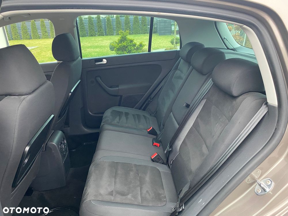 Volkswagen Golf Plus 1.4 TSI Highline - 31