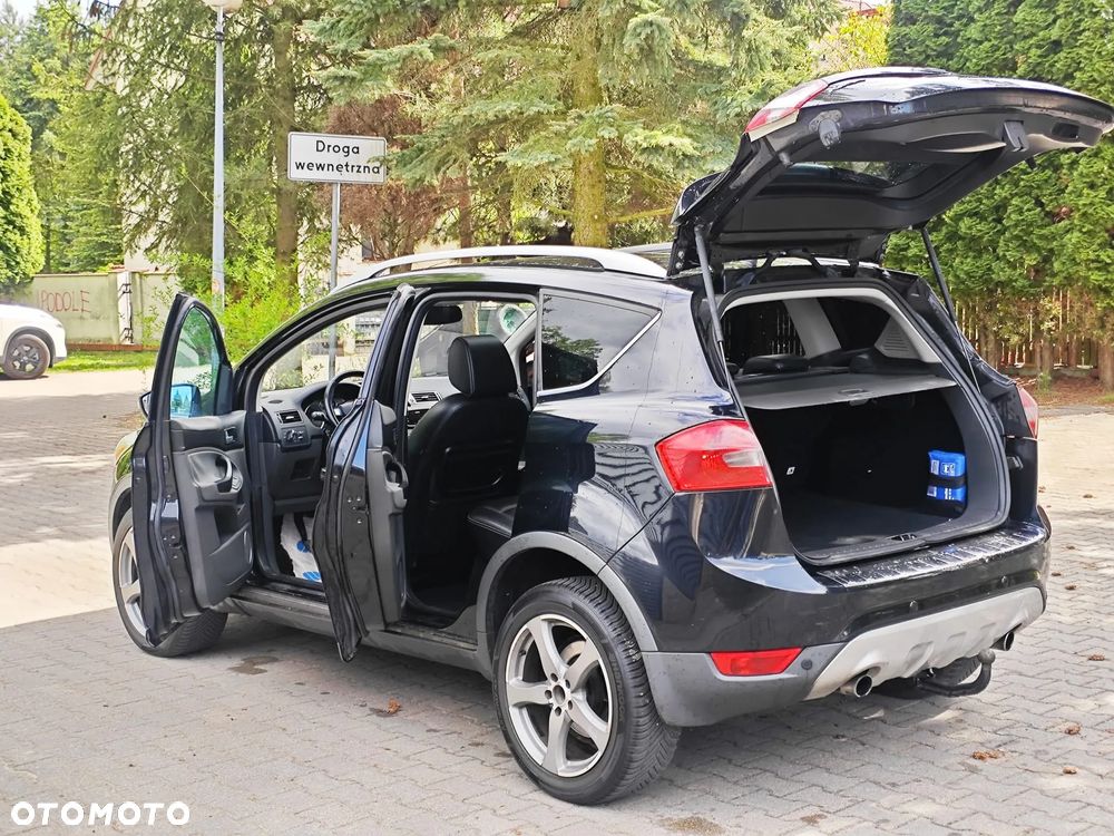 Ford Kuga 2.0 TDCi 4x4 Titanium - 16