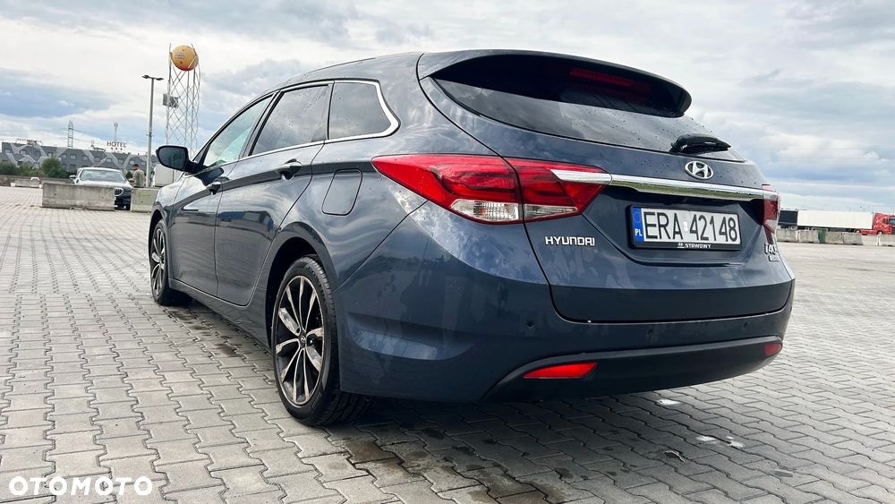 Hyundai i40 Kombi blue 1.7 CRDi DCT Premium - 8