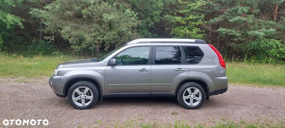 Nissan X-Trail - 4