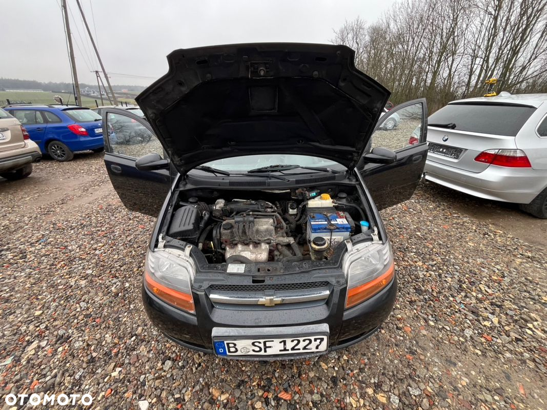 Chevrolet Aveo 1.2 SE / Plus - 2