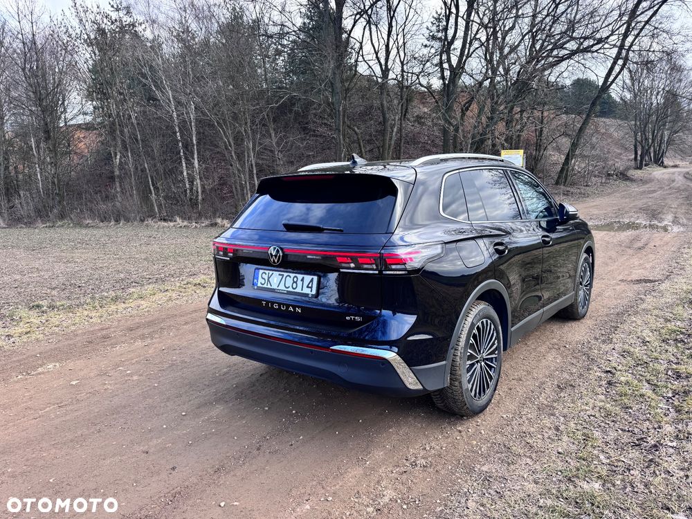 Volkswagen Tiguan 1.5 eTSI Elegance DSG - 2