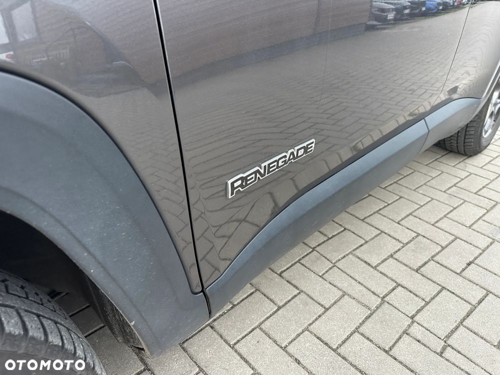 Jeep Renegade - 33