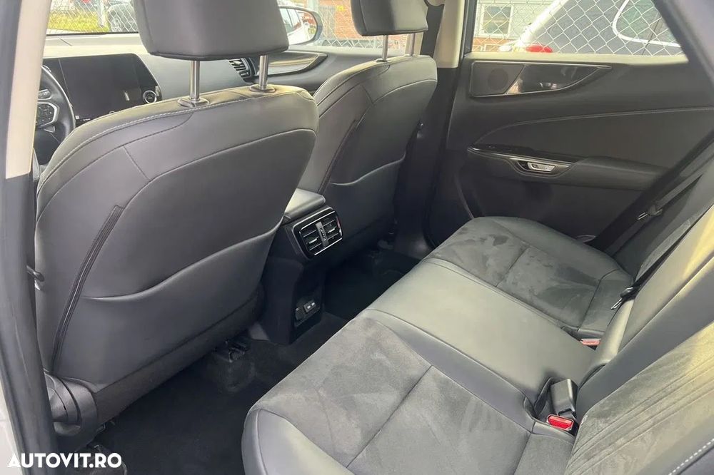 Lexus Seria NX 350h - 19