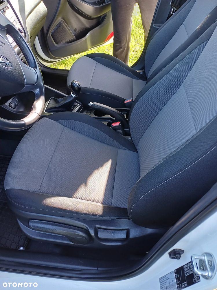 Hyundai i20 1.2 Classic Plus - 13