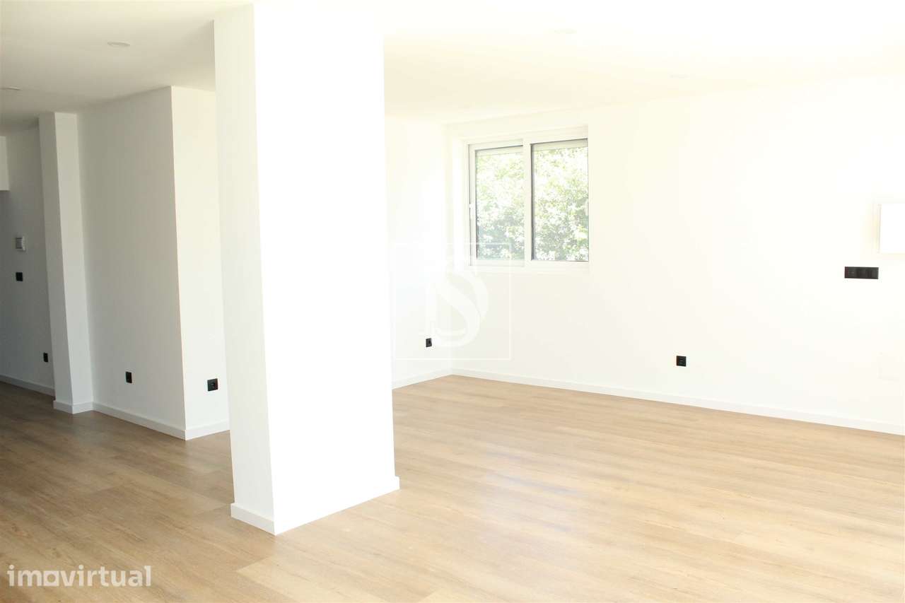 Apartamento T2 em Lixa - Grande imagem: 3/12