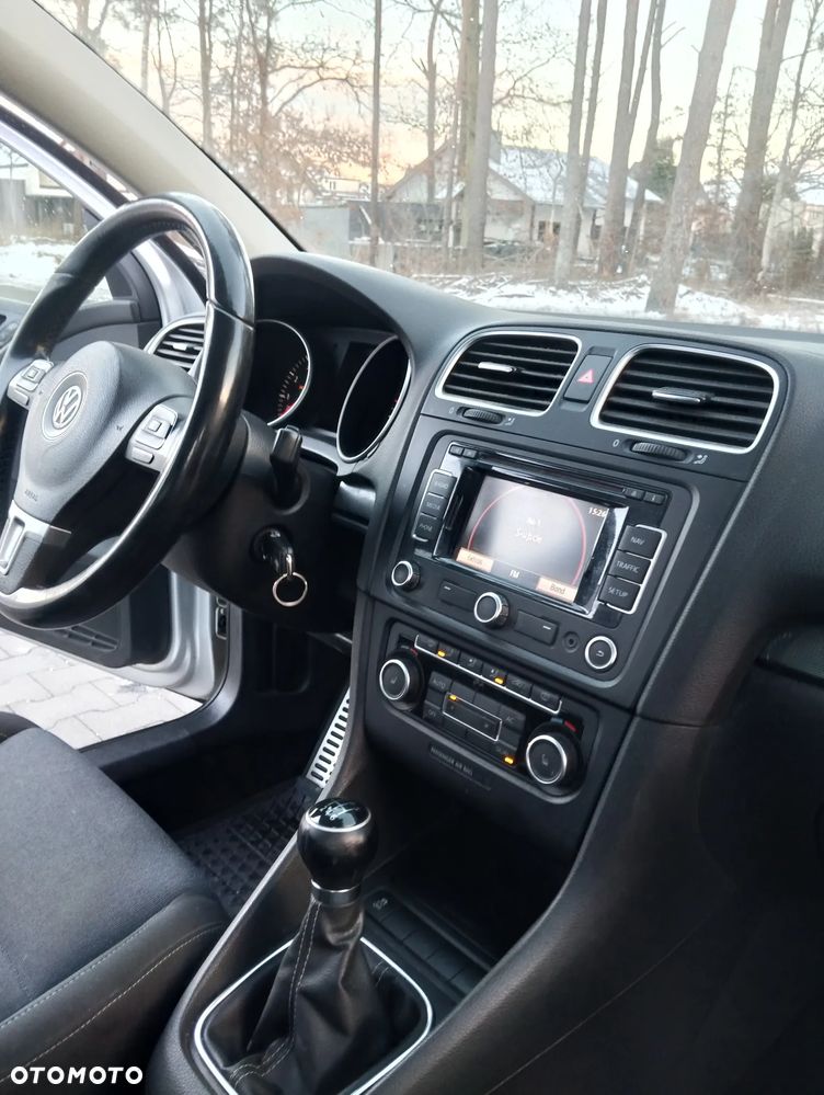 Volkswagen Golf 1.2 TSI MATCH - 15