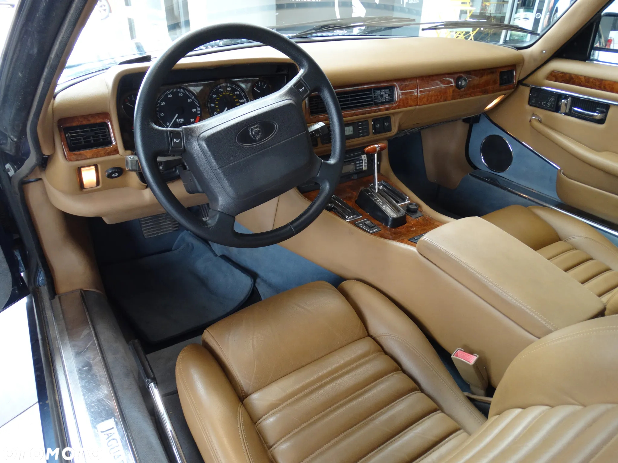 Jaguar XJ XJ12 5.3i - 16
