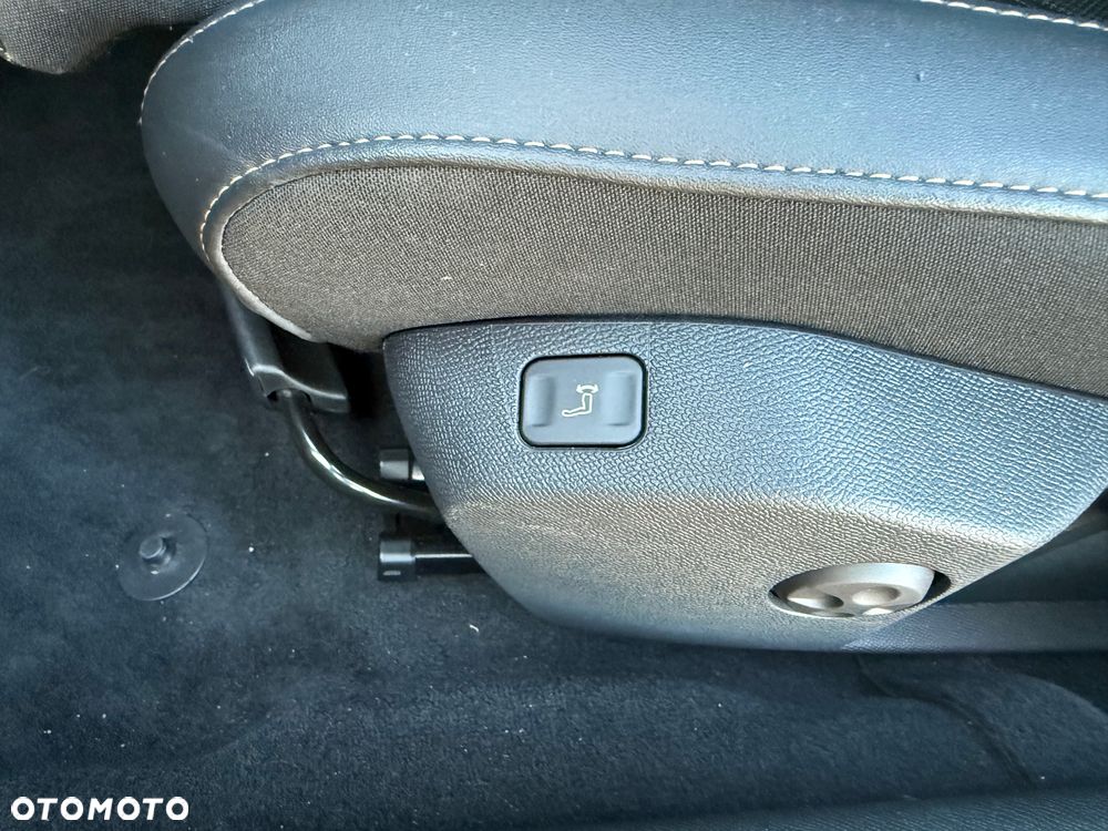 Peugeot 508 BlueHDi 130 EAT8 GT - 21