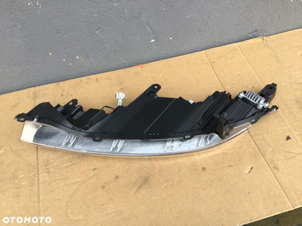 Lampa przednia górna Nissan Juke ll 2 Led - 5