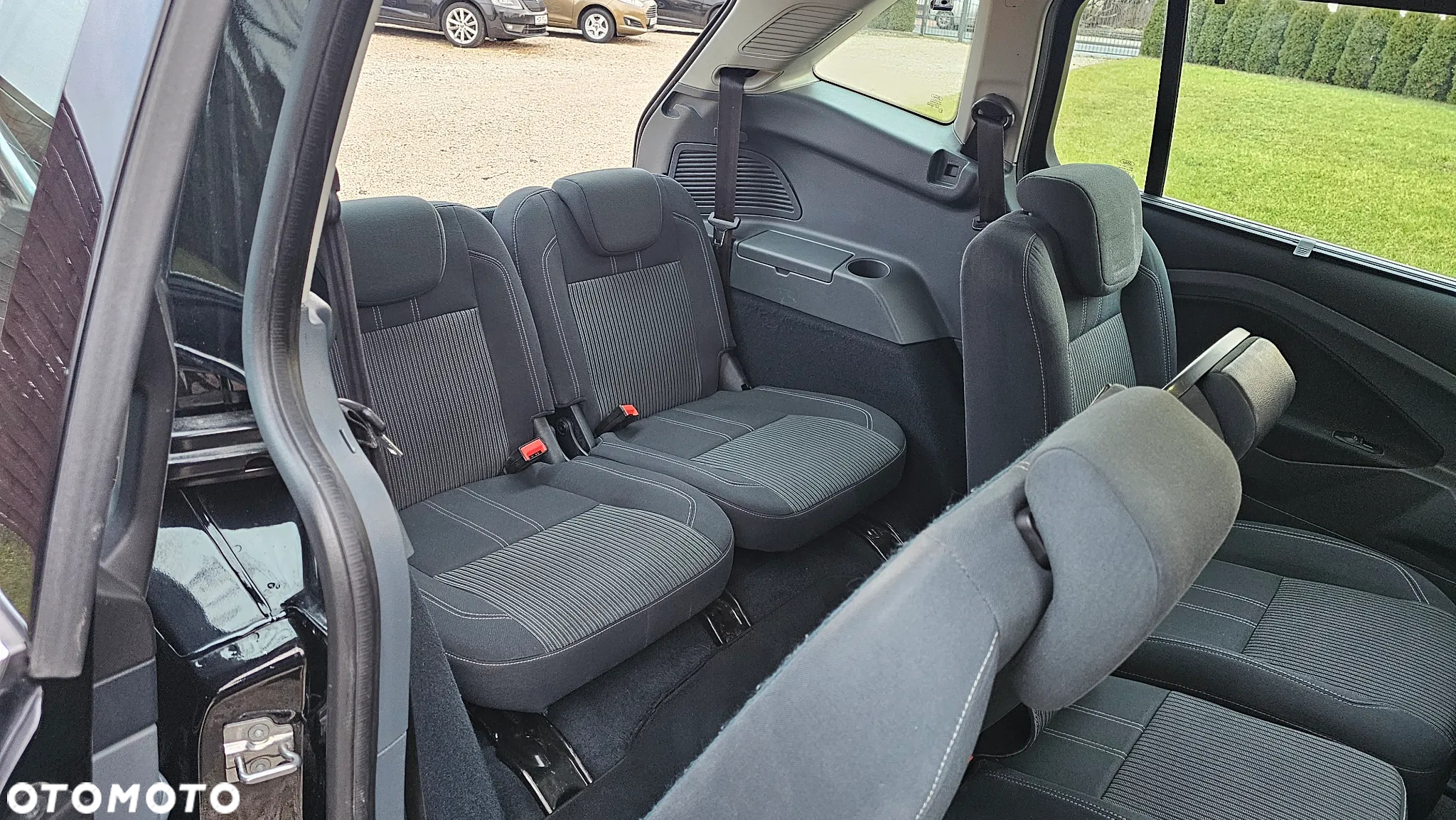 Ford C-MAX 1.6 EcoBoost Trend - 13
