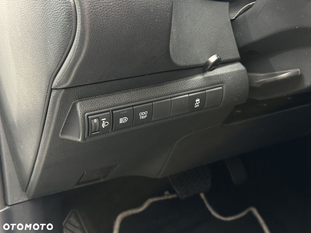 Toyota Corolla 1.8 Hybrid Comfort - 23