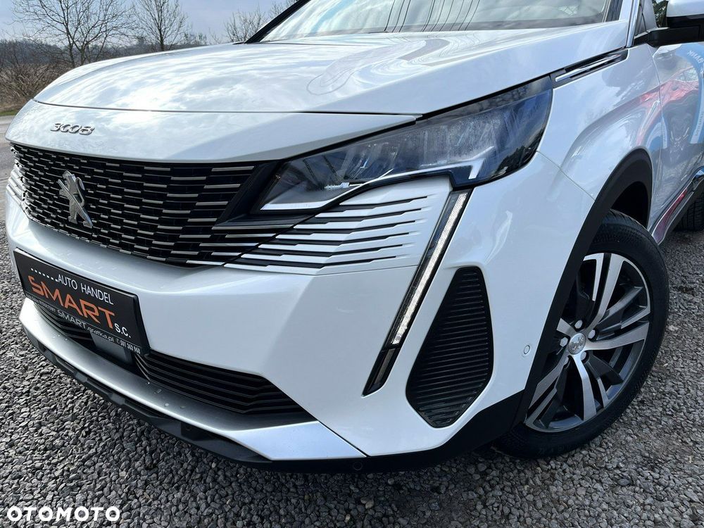 Peugeot 3008 1.2 PureTech Allure Pack S&S EAT8 - 24