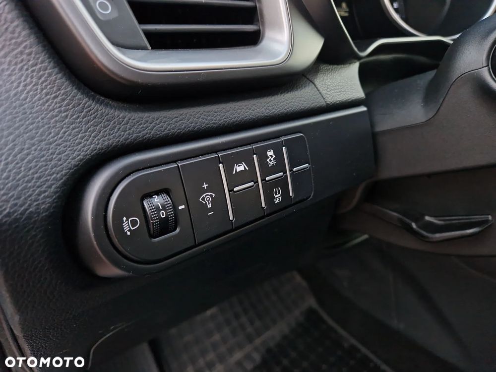 Kia Ceed 1.5 T-GDI M - 18