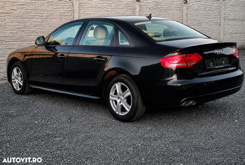 Audi A4 Limuzina - 3