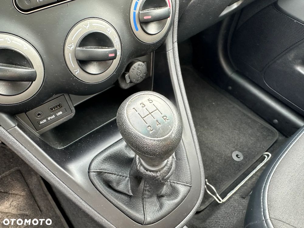 Hyundai i10 1.1 Premium - 15