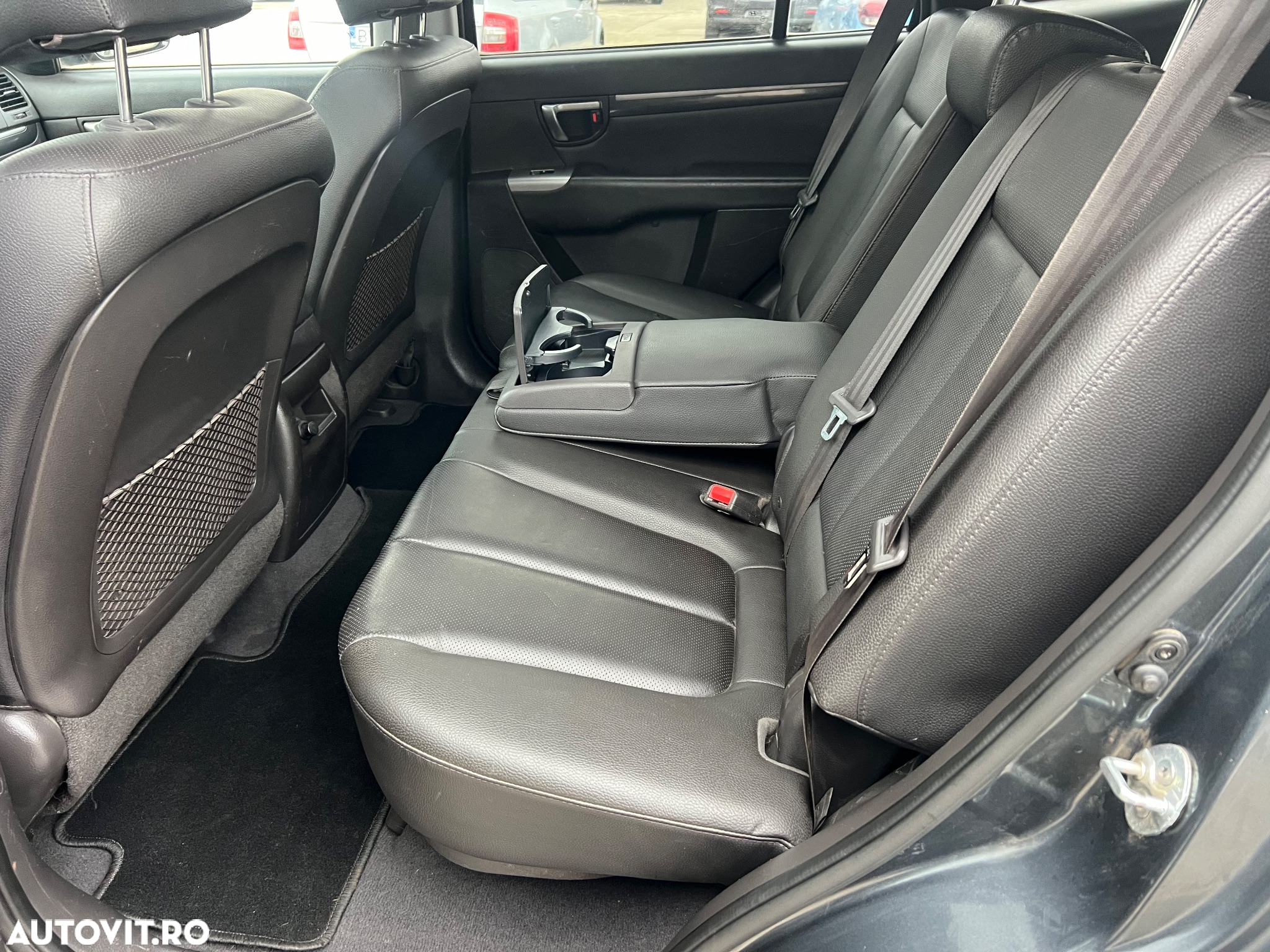 Hyundai Santa Fe 2.2 CRDi 4WD CPF Automatik Premium - 8