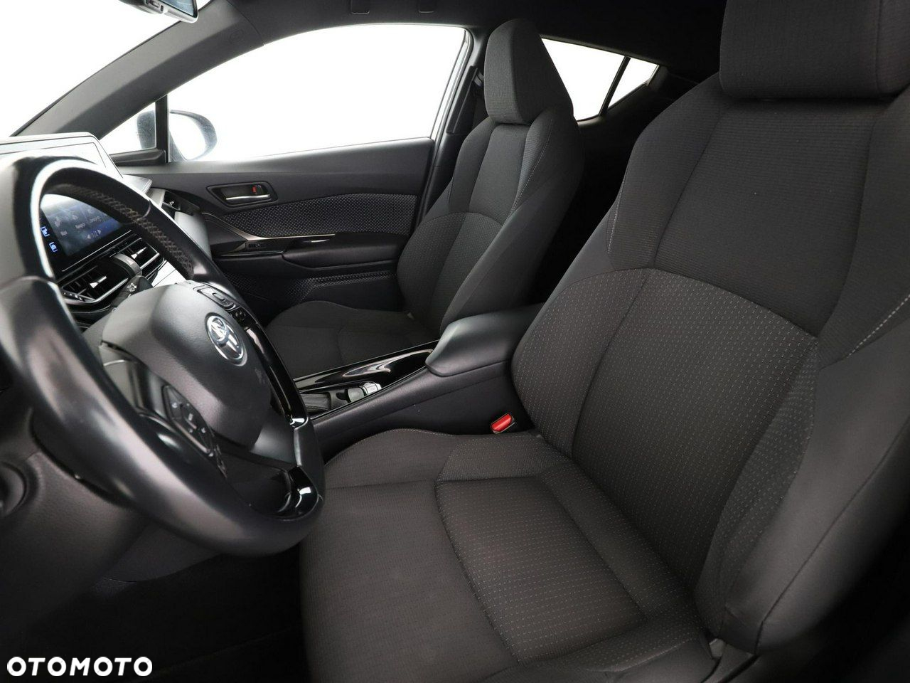 Toyota C-HR 1.8 Hybrid Comfort - 13
