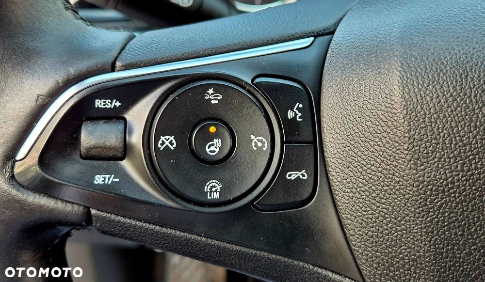 Opel Insignia 2.0 CDTI Exclusive S&S - 22