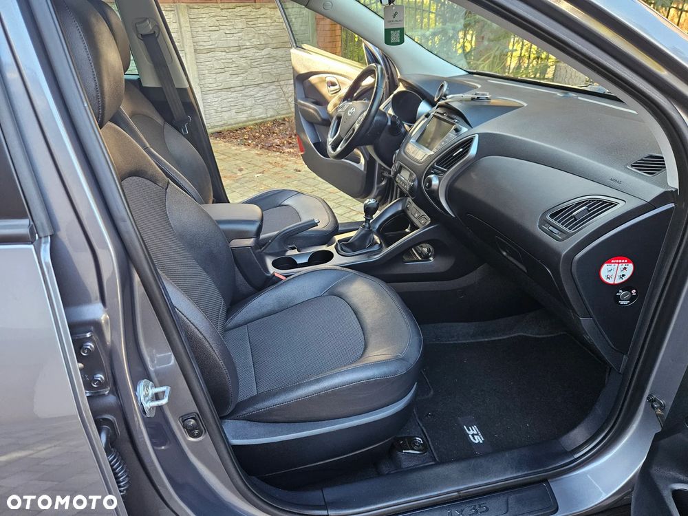 Hyundai ix35 1.6 2WD blue Trend - 22