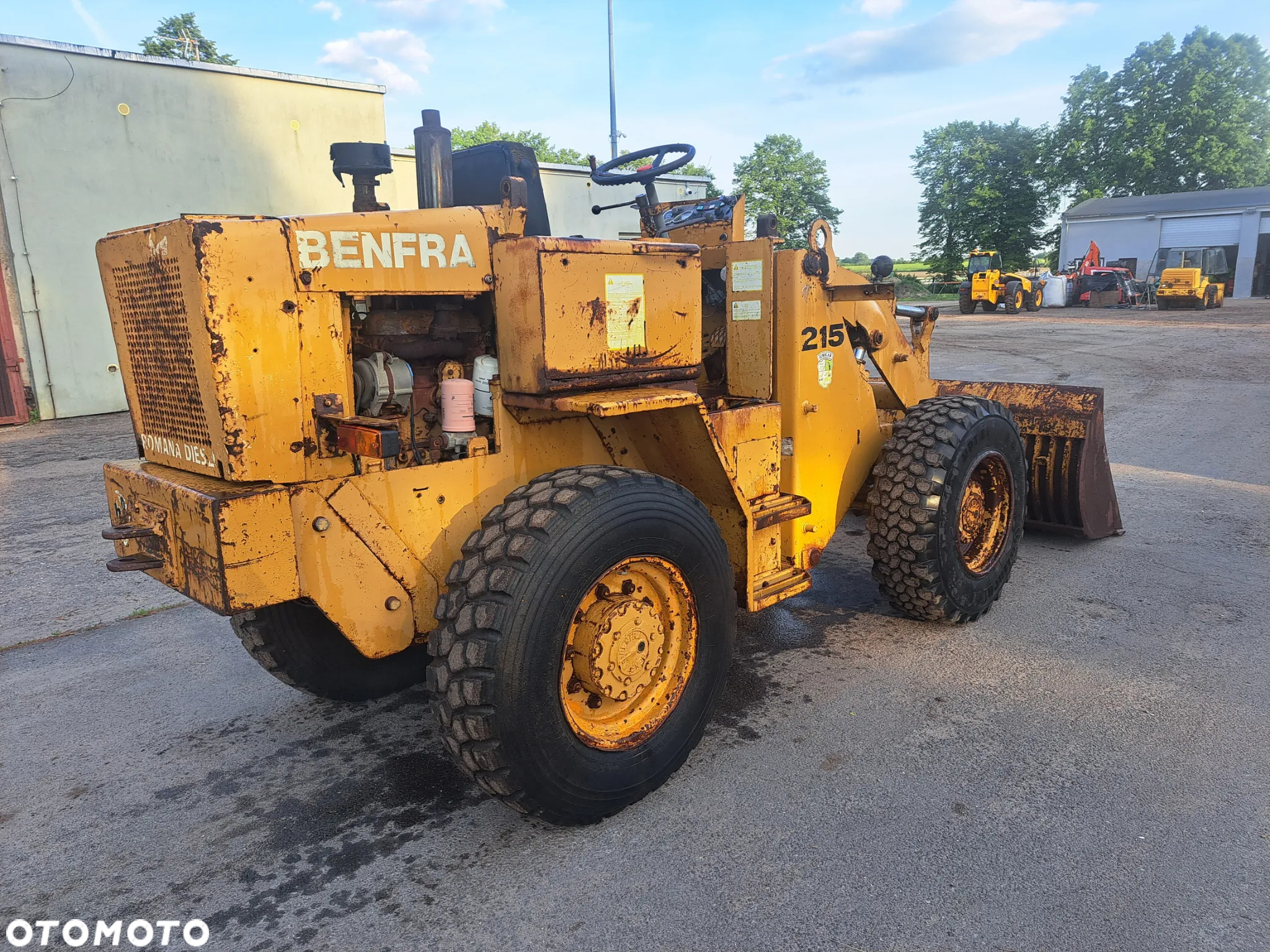 Inny Benfra 215 - 2