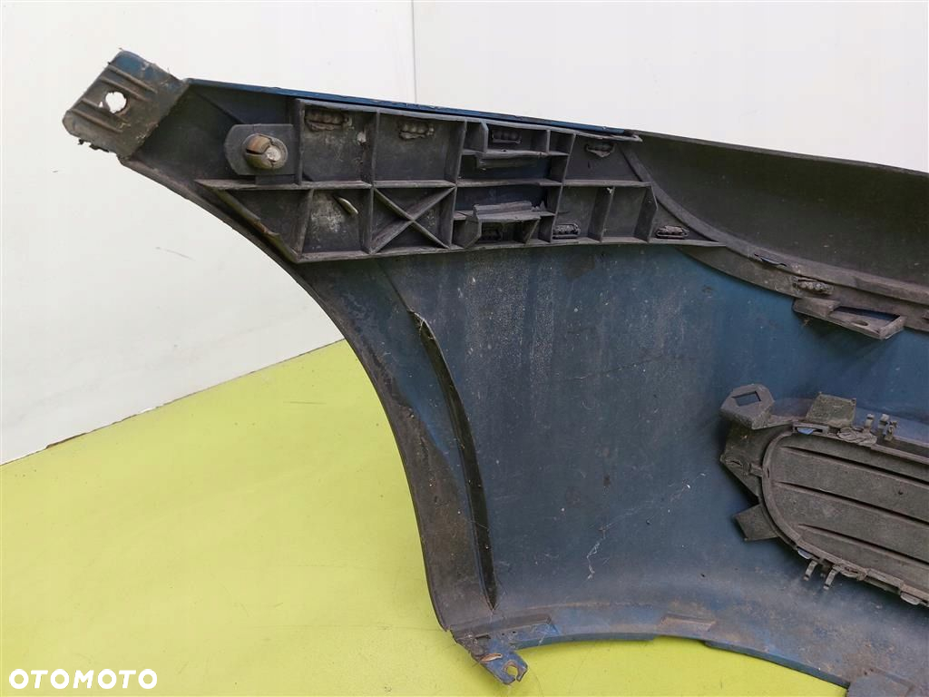 Zderzak przód przedni Opel Corsa C 2000-2003  PRZED LIFT LAK 77U Niebieski - 5