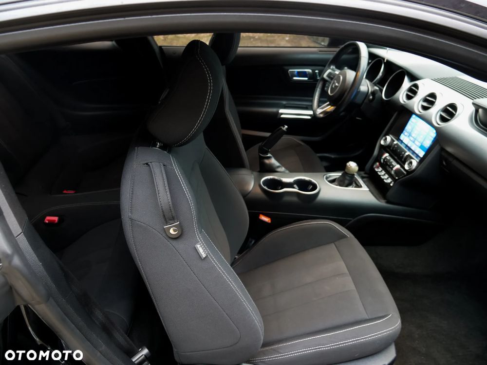 Ford Mustang Fastback 5.0 Ti-VCT V8 GT - 7
