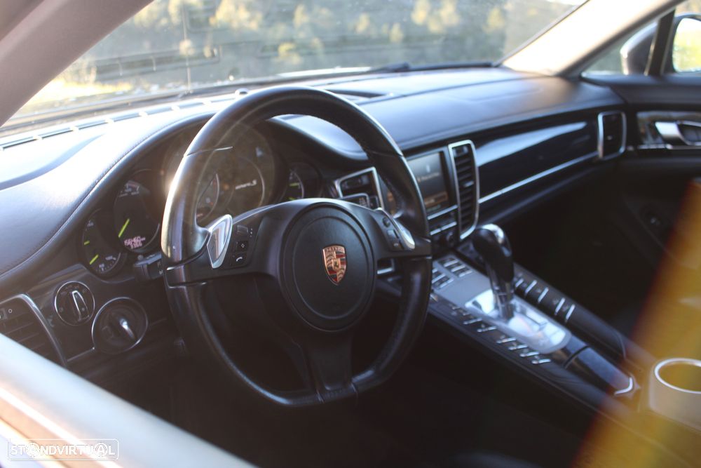 Porsche Panamera S e-Hybrid - 16