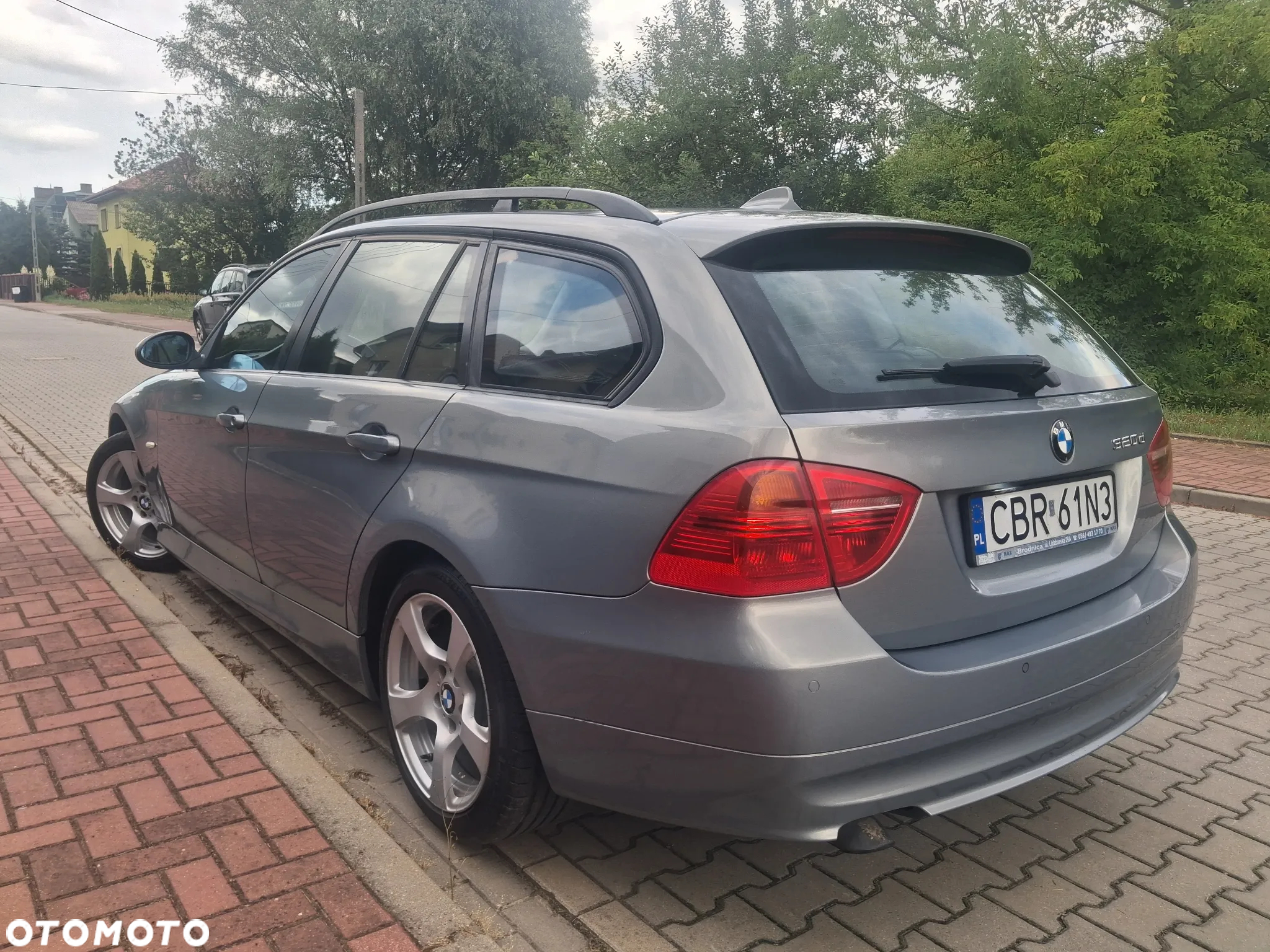 BMW Seria 3 320d DPF Touring Edition Fleet - 38