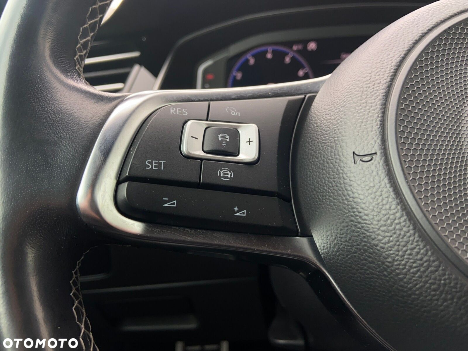 Volkswagen Arteon 2.0 TSI R-Line DSG - 18