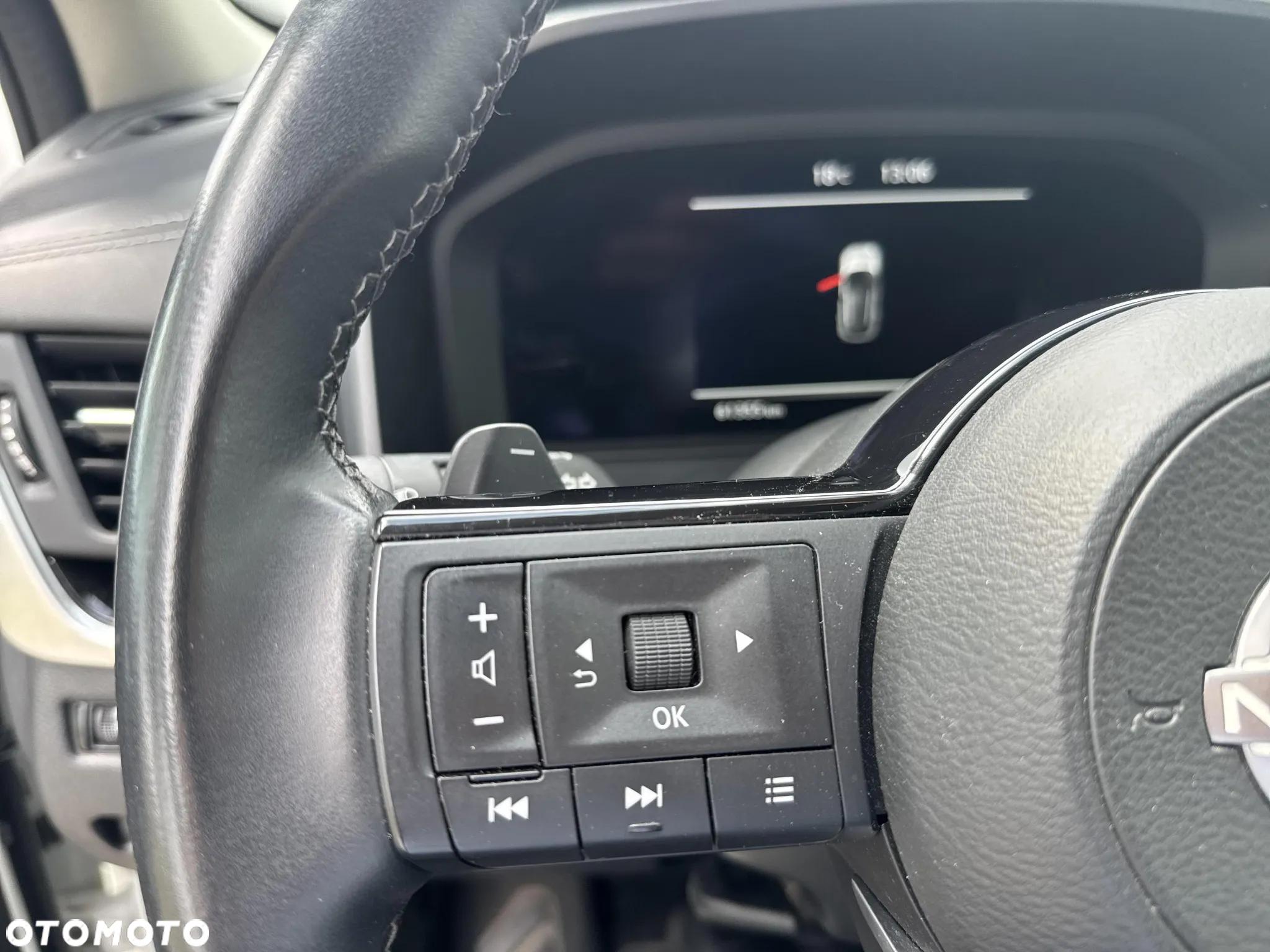 Nissan Qashqai 1.3 DIG-T mHEV N-Connecta Xtronic - 20