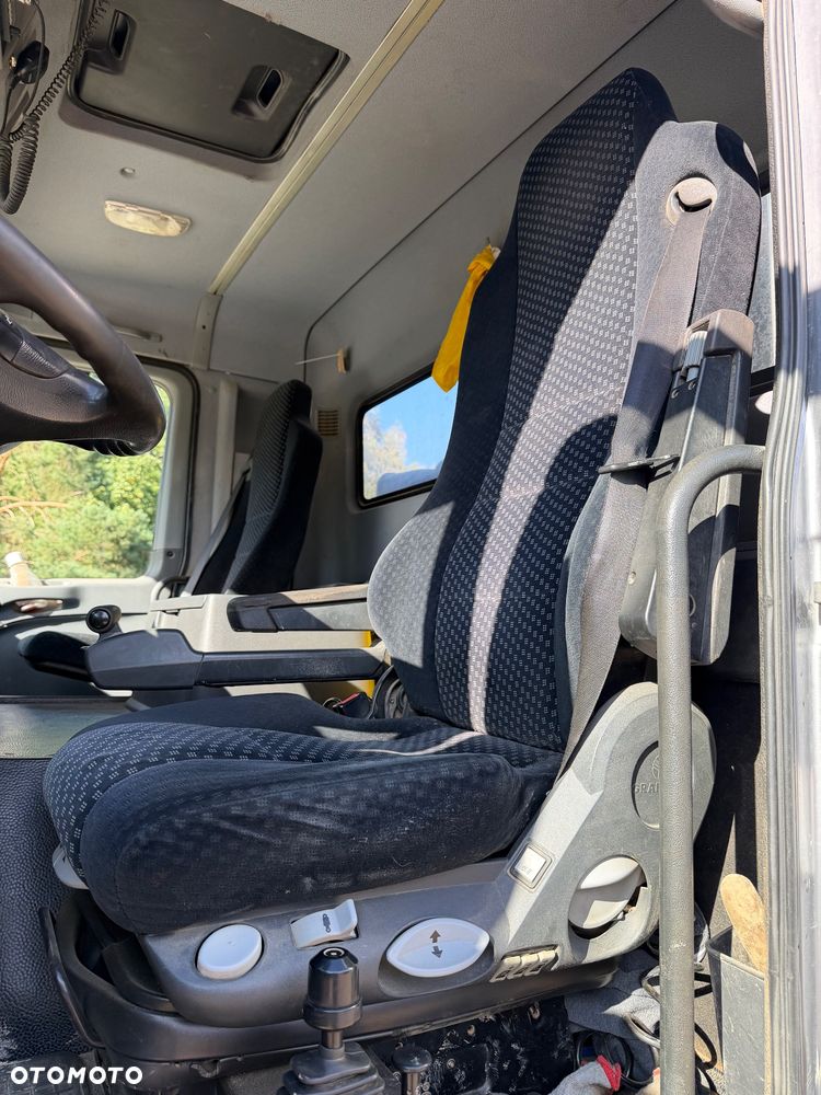 Mercedes-Benz Actros - 18