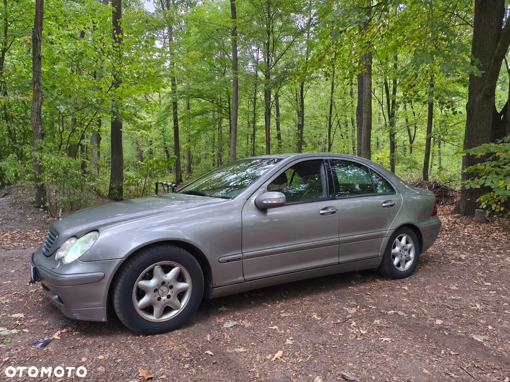 Mercedes-Benz Klasa C - 2