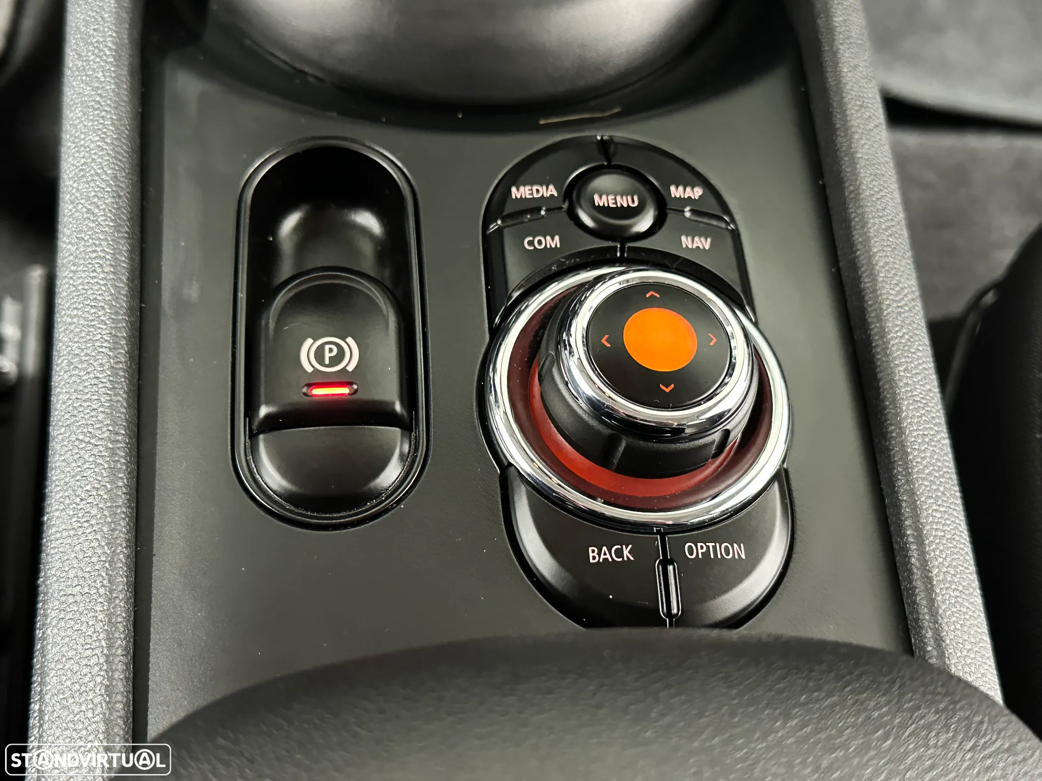 MINI Clubman One D 4Business - 33