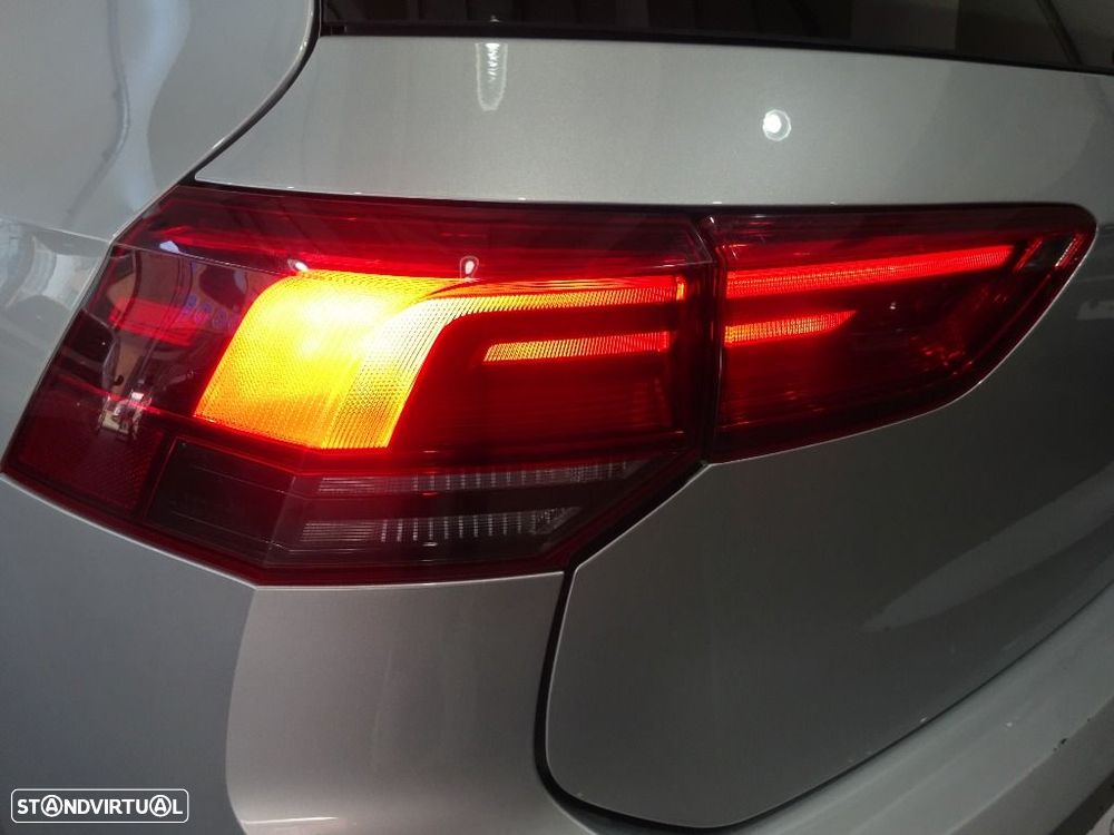 VW Golf 1.0 TSI Life - 38