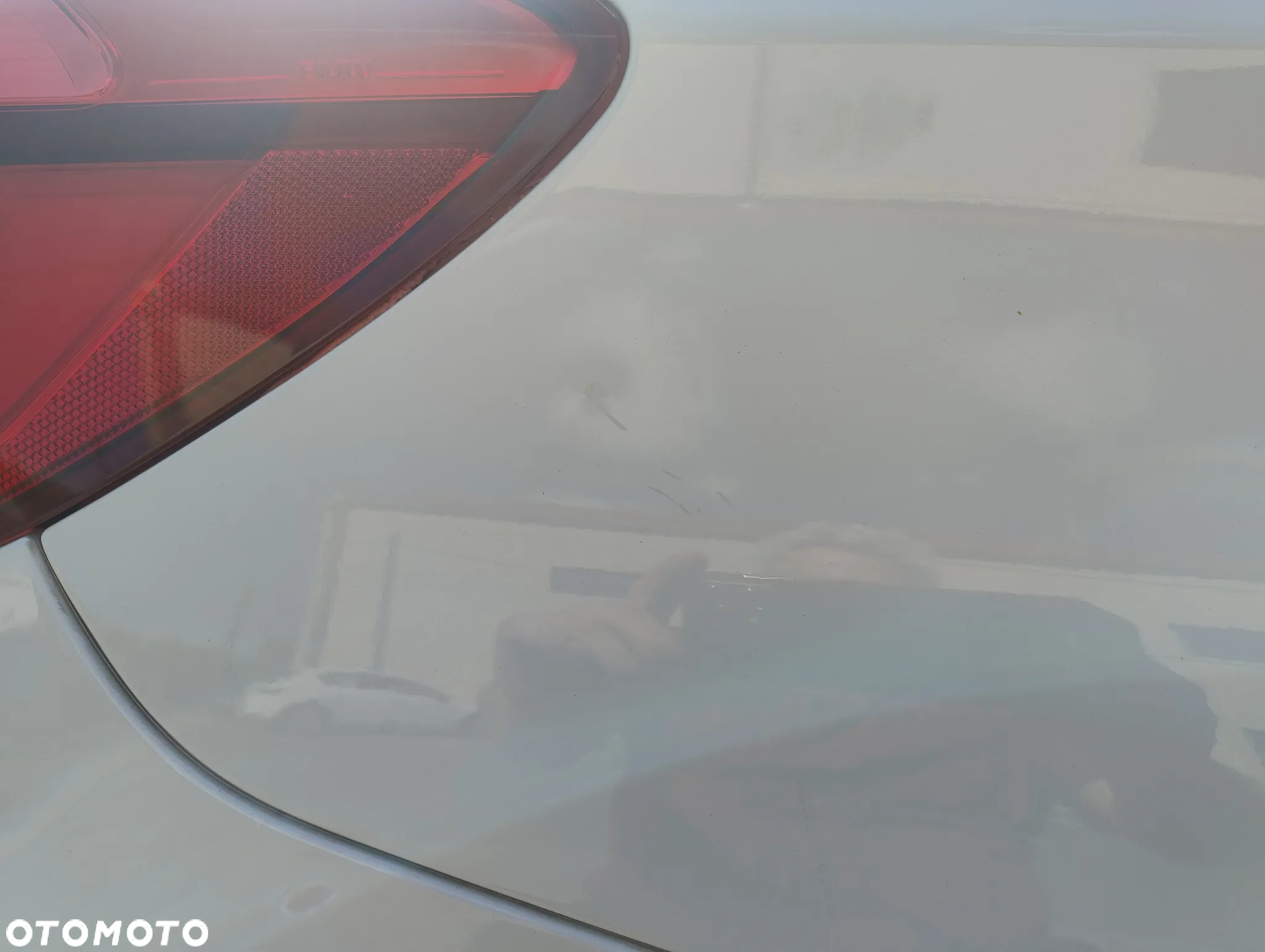 BMW Seria 3 318d - 6
