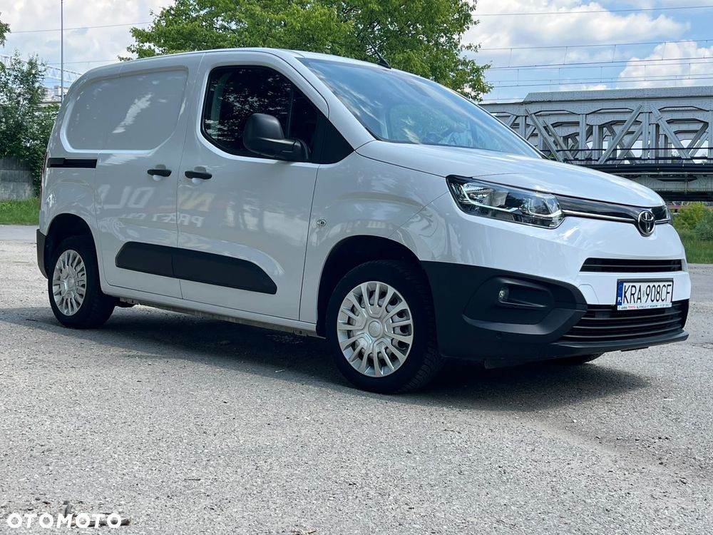 Toyota ProAce Kombi D-4D Medium 2,6t - 2