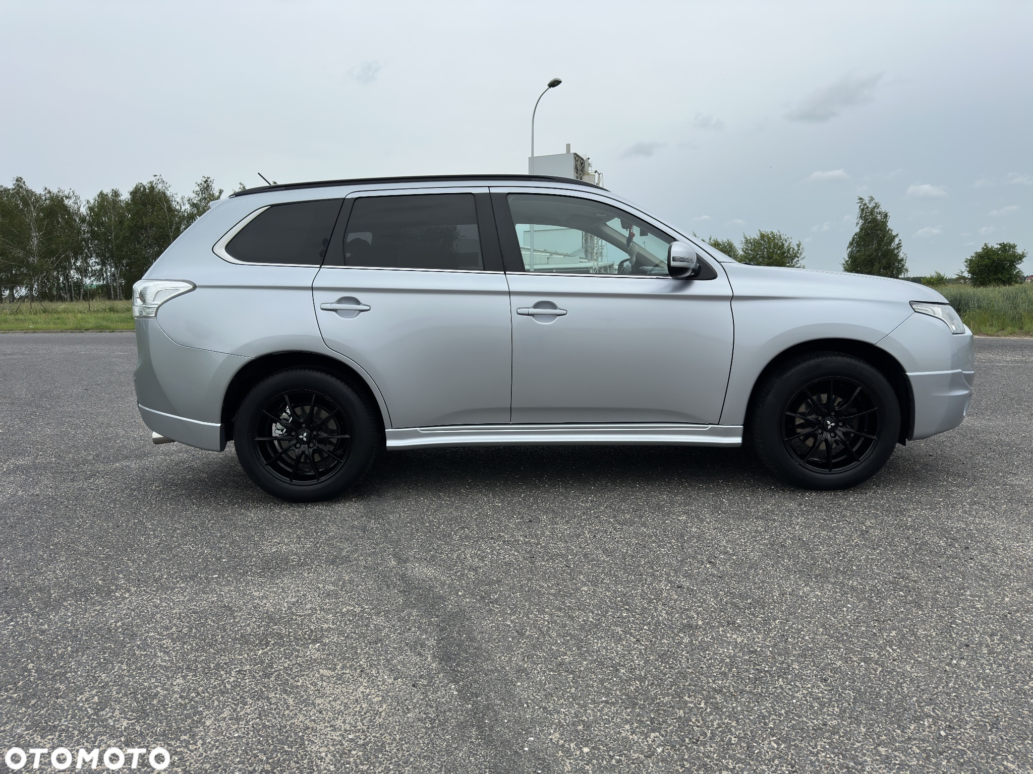 Mitsubishi Outlander 2.2 DID Intense - 5