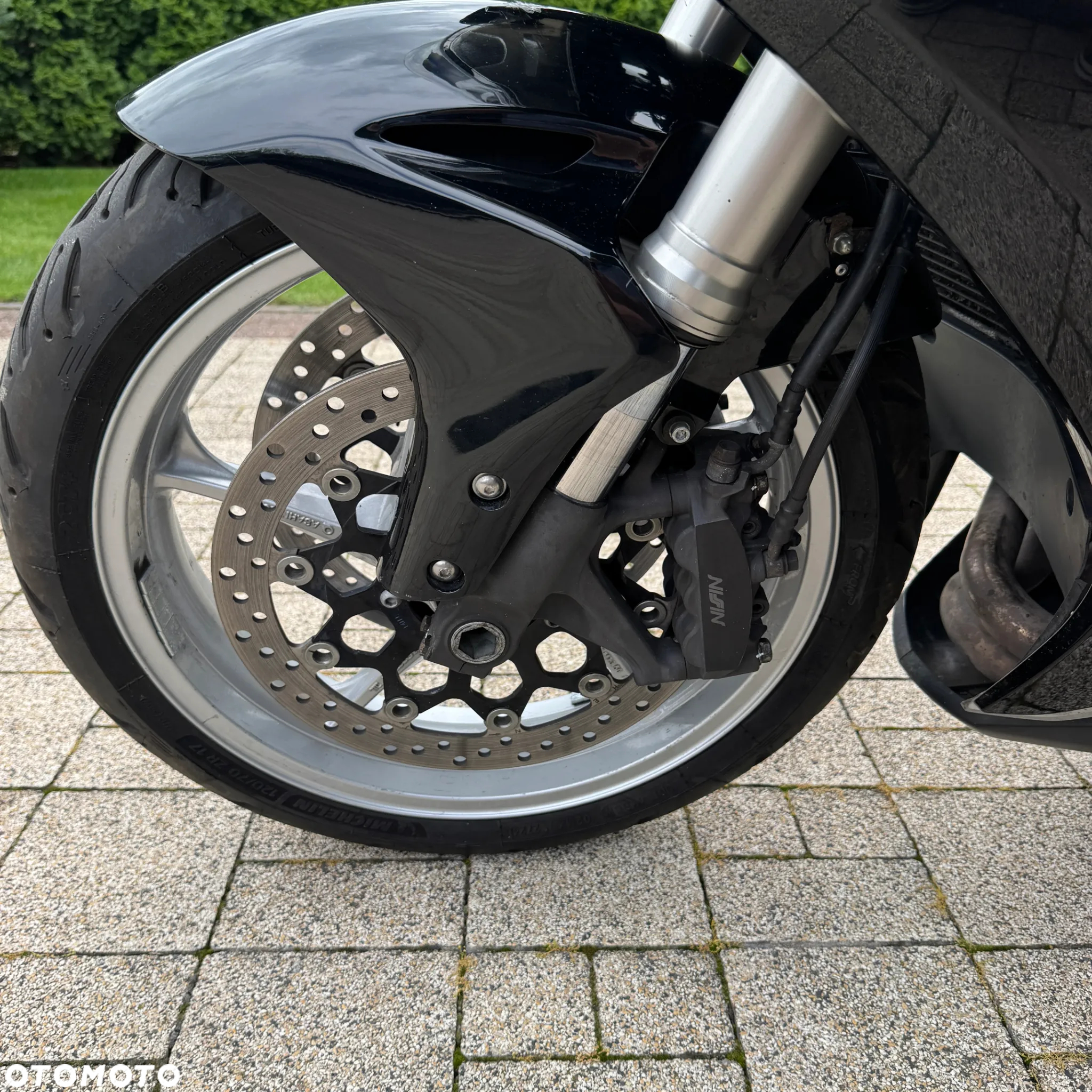 Honda VFR - 8