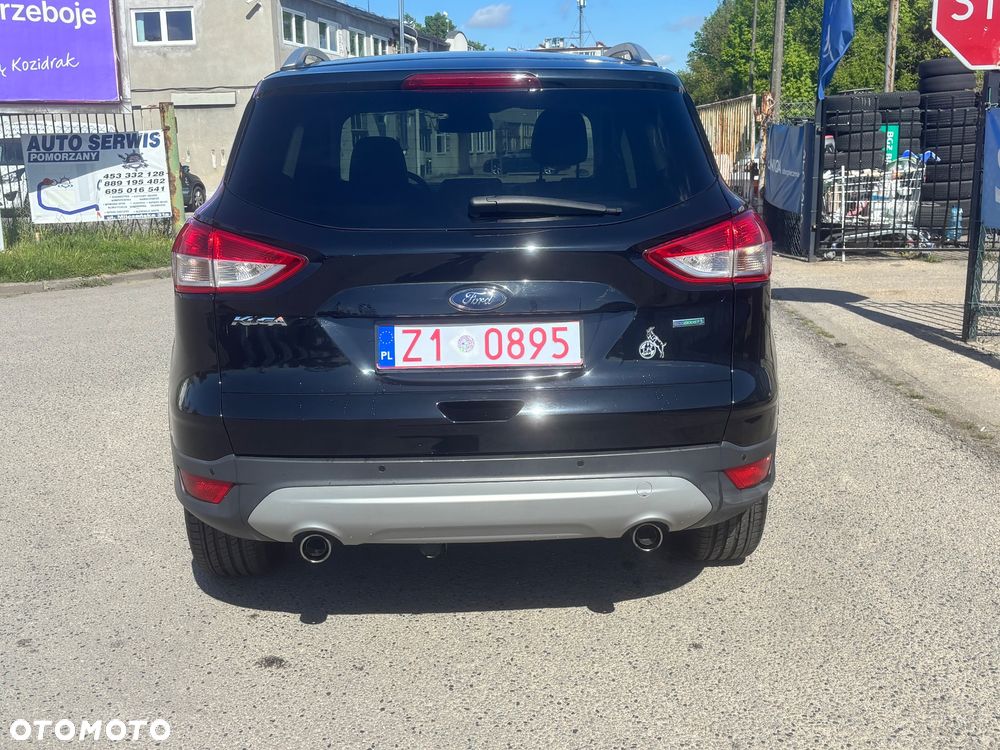 Ford Kuga 1.5 EcoBoost 2x4 Titanium - 12