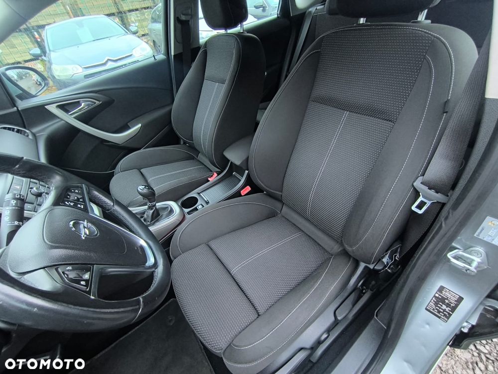 Opel Astra 1.6 Cosmo - 4