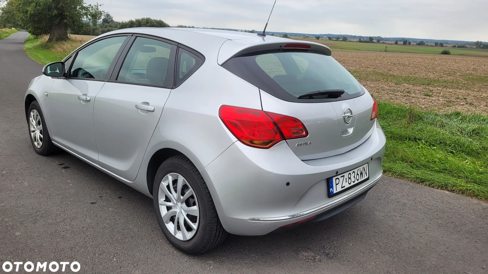 Opel Astra IV 1.4 T Active - 5