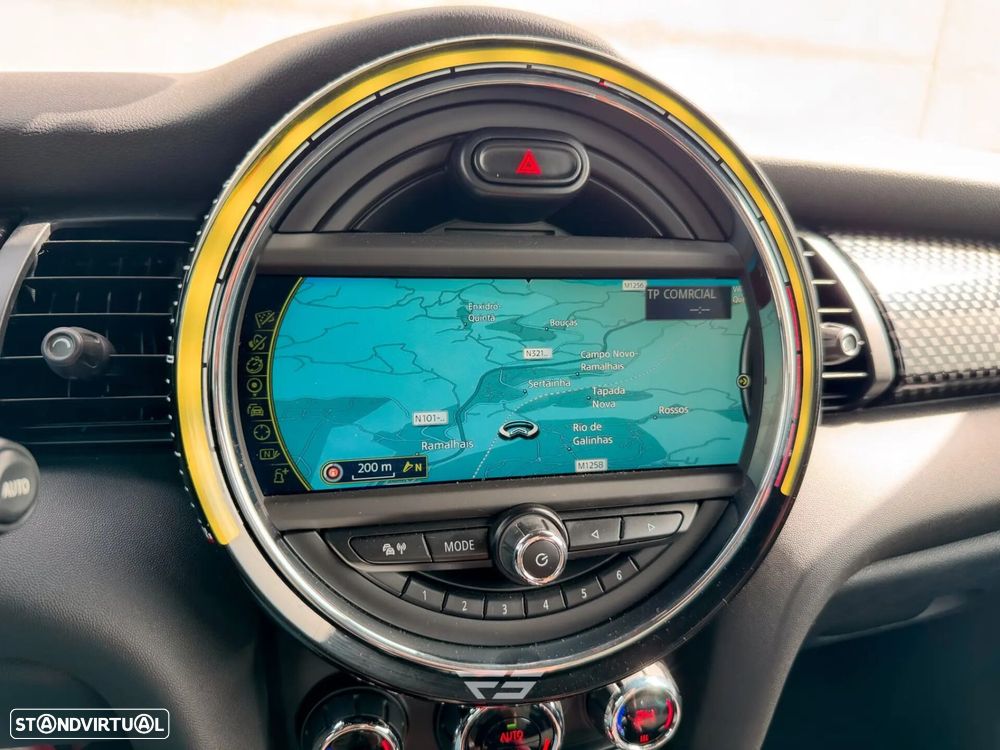 MINI 3 Portas John Cooper Works Auto Desportiva - 28