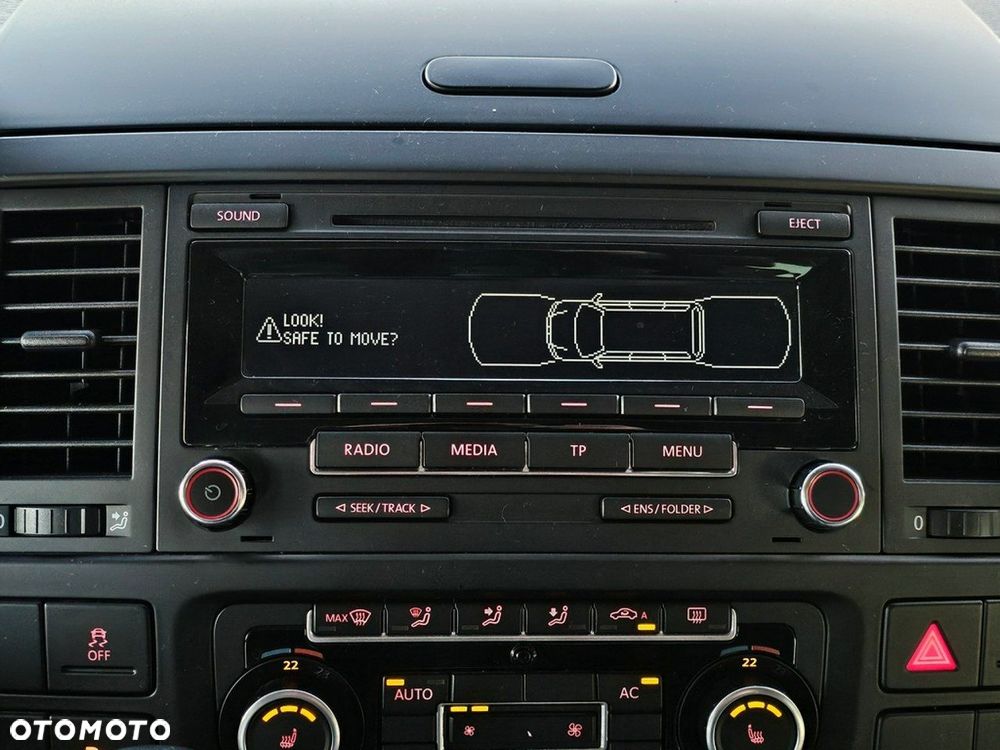 Volkswagen Multivan - 20