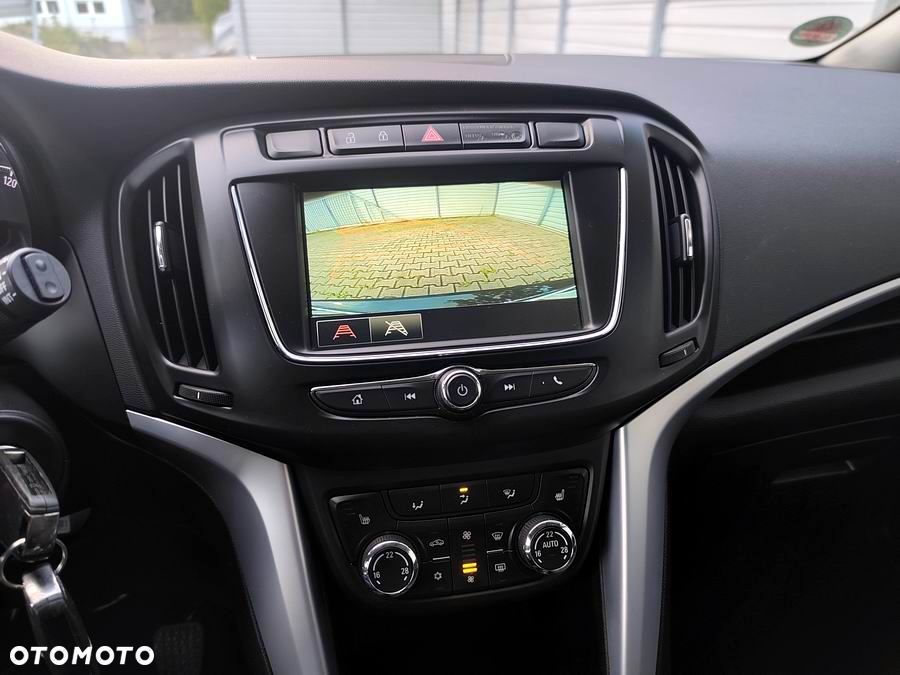Opel Zafira 1.4 Turbo Business Edition - 21