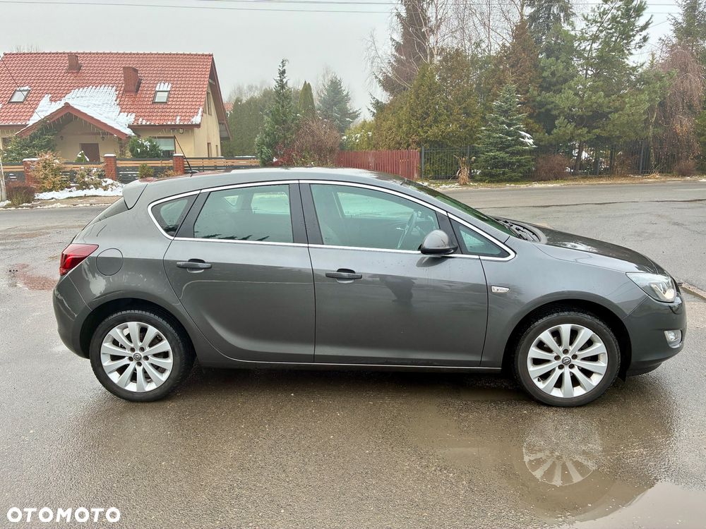 Opel Astra 1.4 Turbo Cosmo - 5