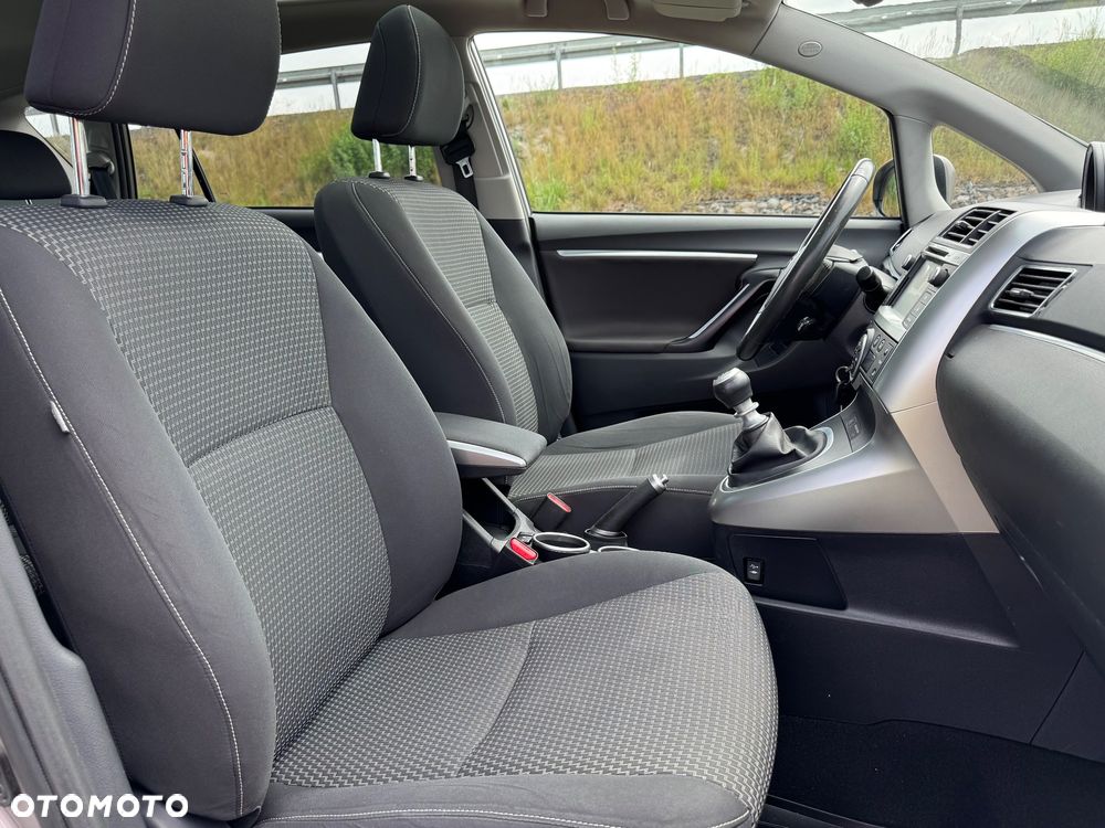 Toyota Verso 1.8 5-Sitzer Skyview Edition - 7