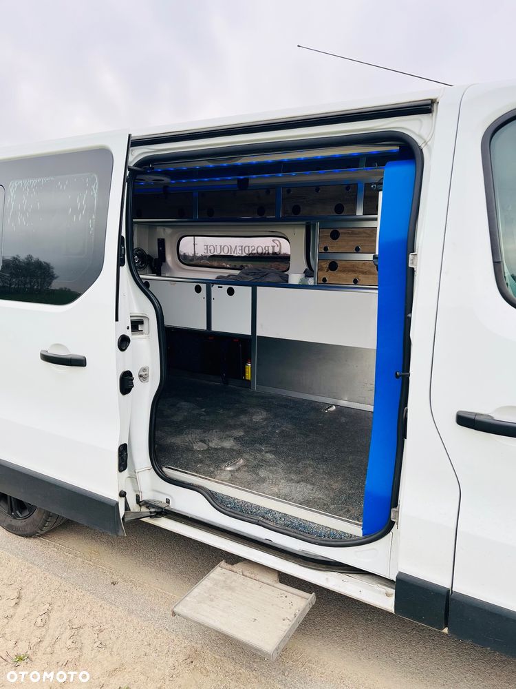 Renault Trafic - 15