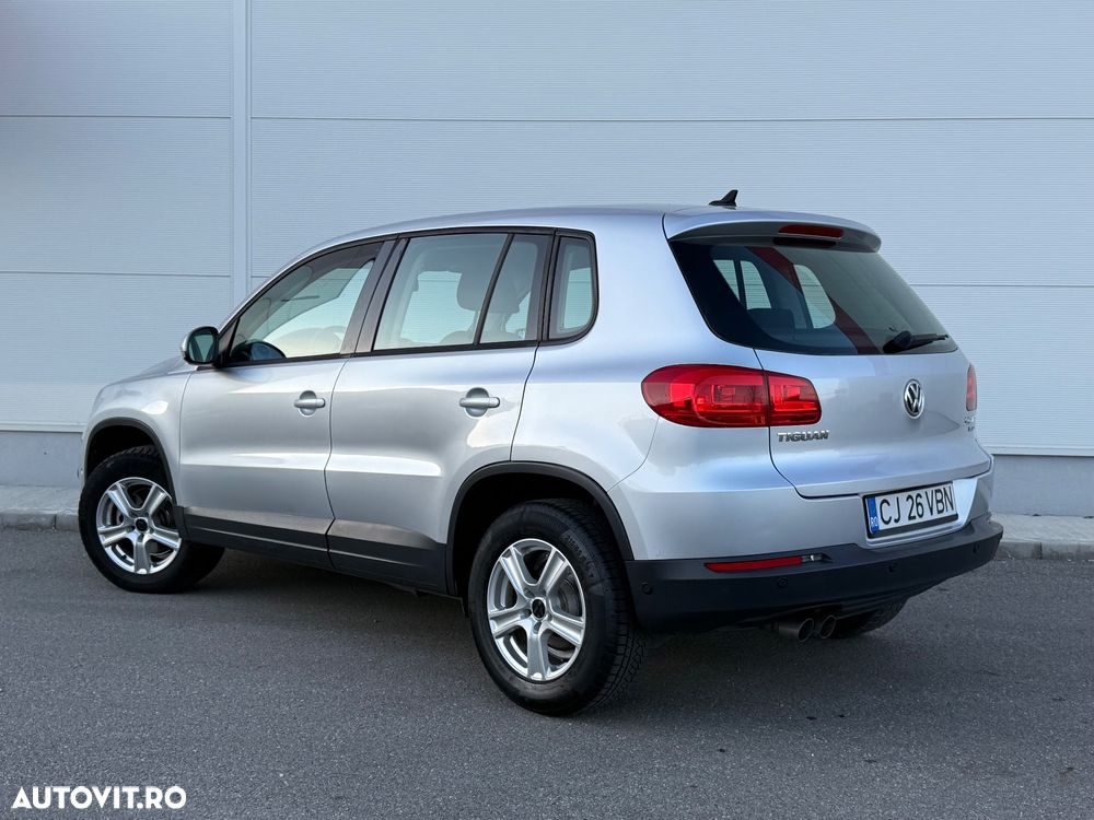 Volkswagen Tiguan 2.0 TDI 4Motion DSG Sport & Style - 10