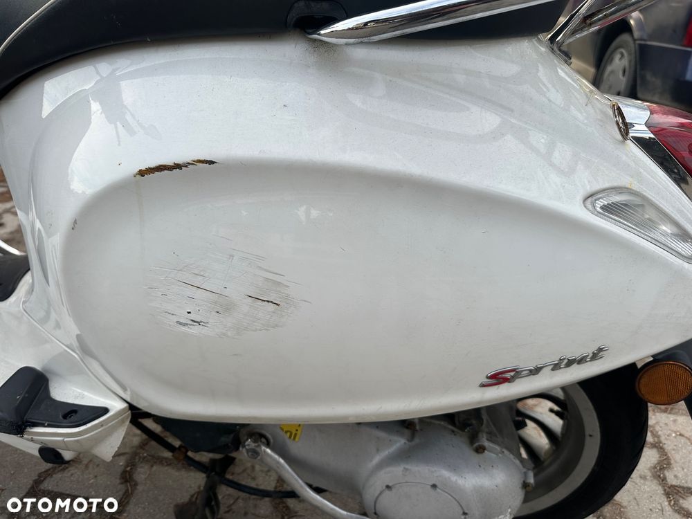 Vespa Sprint - 8